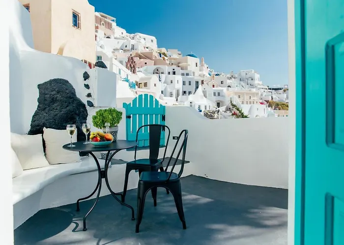Blessed Blue Boutique Cave Suite