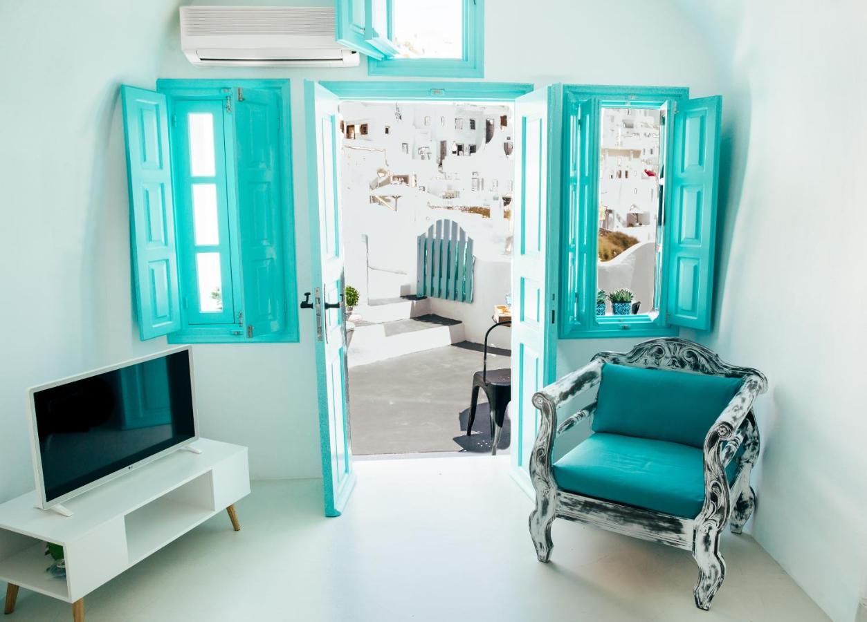 Blessed Blue Boutique Cave * Oía